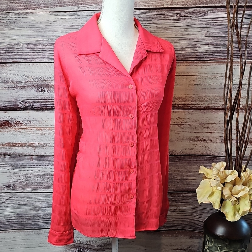 NEW COLERIDGE & CO RED SMOCKING BUTTON-UP BLOUSE